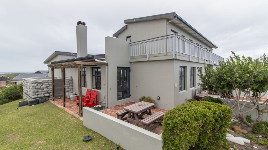 3 Bedroom Property for Sale in Birkenhead Western Cape